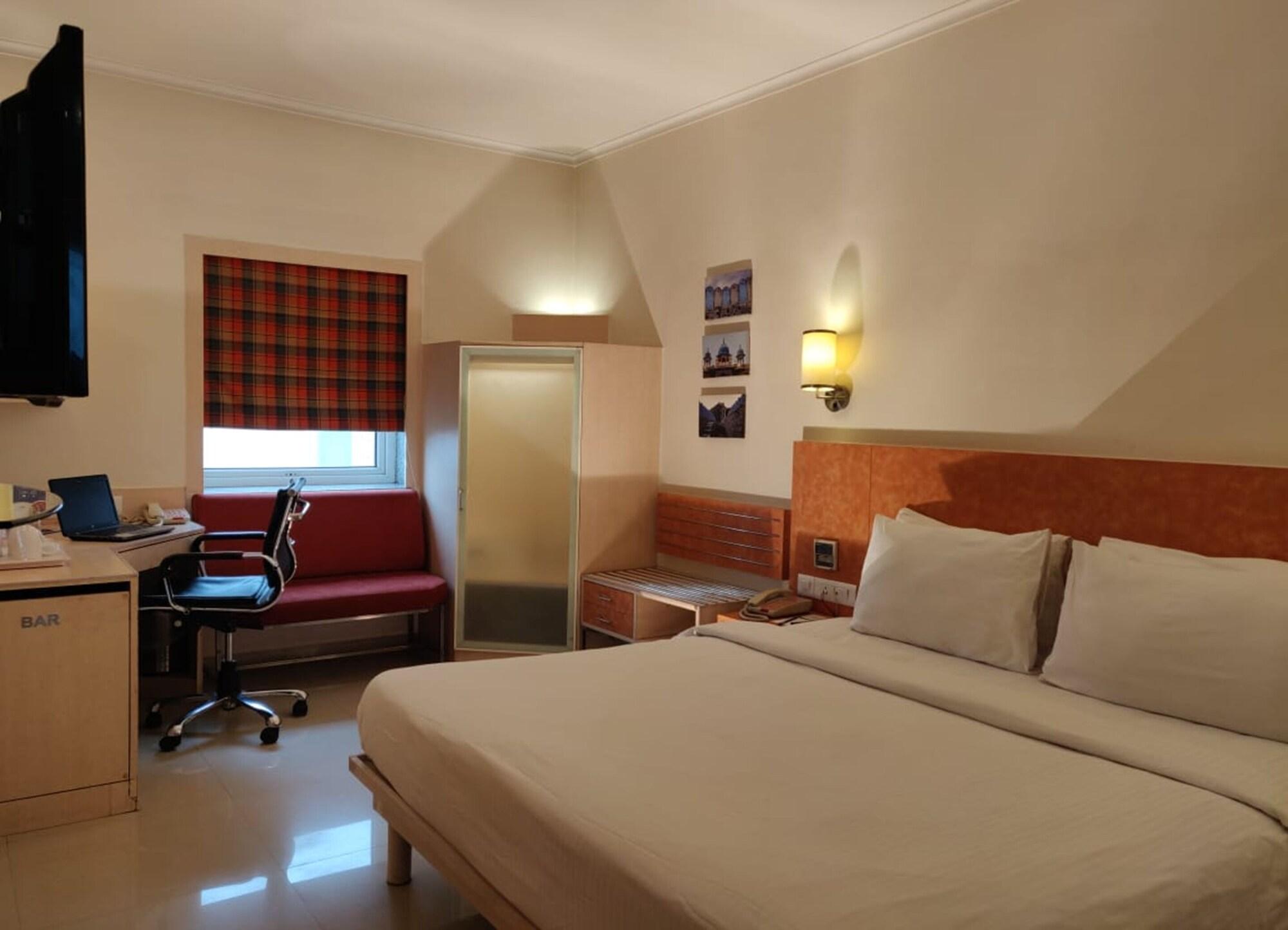 Nirwana Hometel Jaipur- A Sarovar Hotel Εξωτερικό φωτογραφία